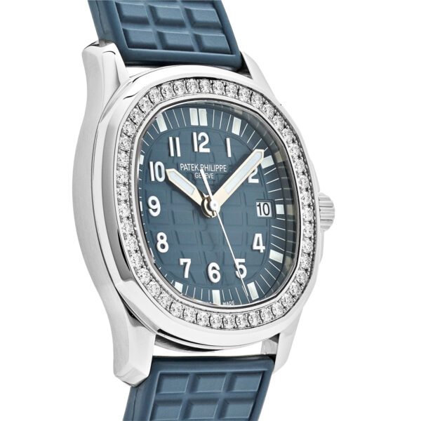 Aquanaut Blue-gray Self-Winding Watch 5067A-025