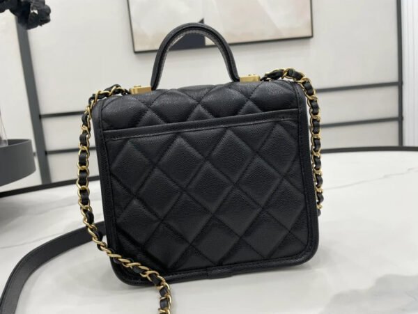 Chanel 22K Flap Bag Black For Women, Women&rsquo;s Bags 8.1in/20.5cm