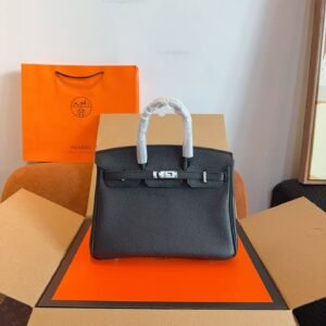 544F8563-22D4-64CB-87A5-2291555903D6.jpg Birkin 25 Bag - Black