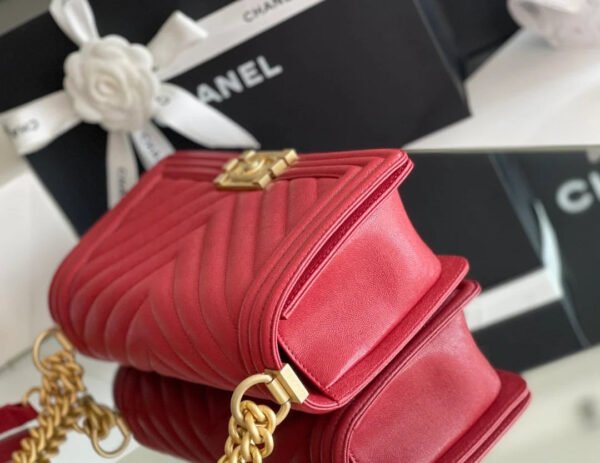 Chanel Medium Boy Handbag Red For Women 9.8in/25cm A67086