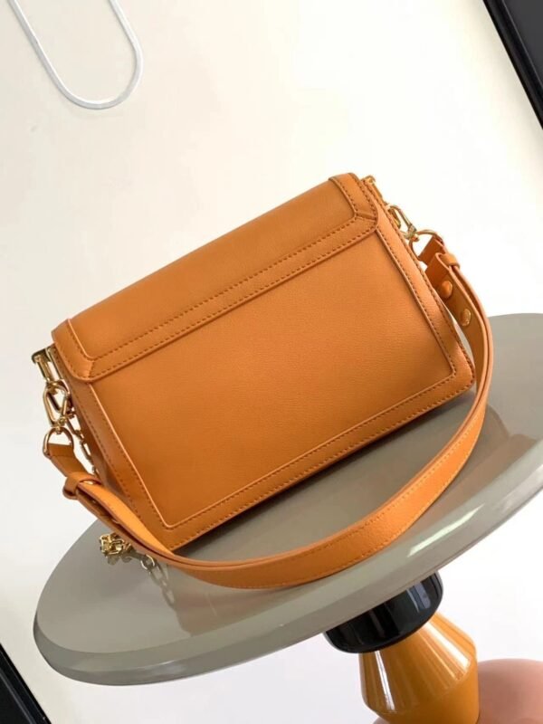 Louis Vuitton M25048 Dauphine Soft MM
