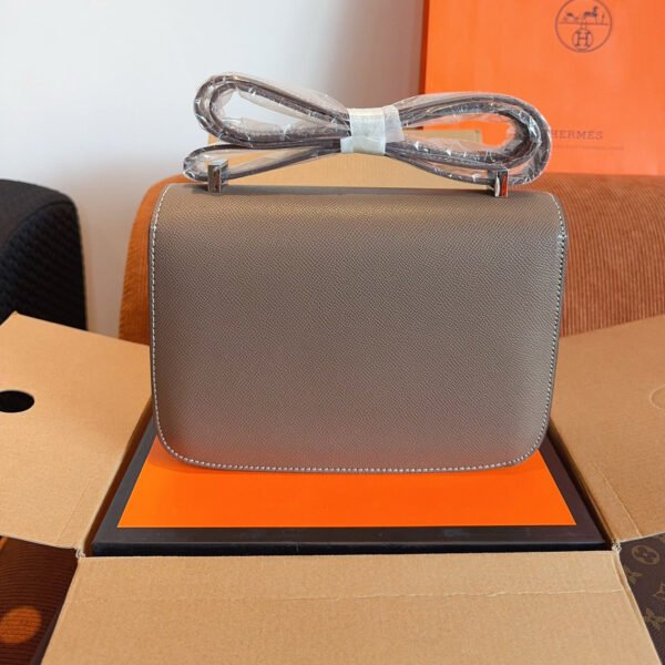5933E222-B692-ABD2-8675-90E294EC2D17.jpg Constance 23 Bag Palladium Hardware - Dark Grey