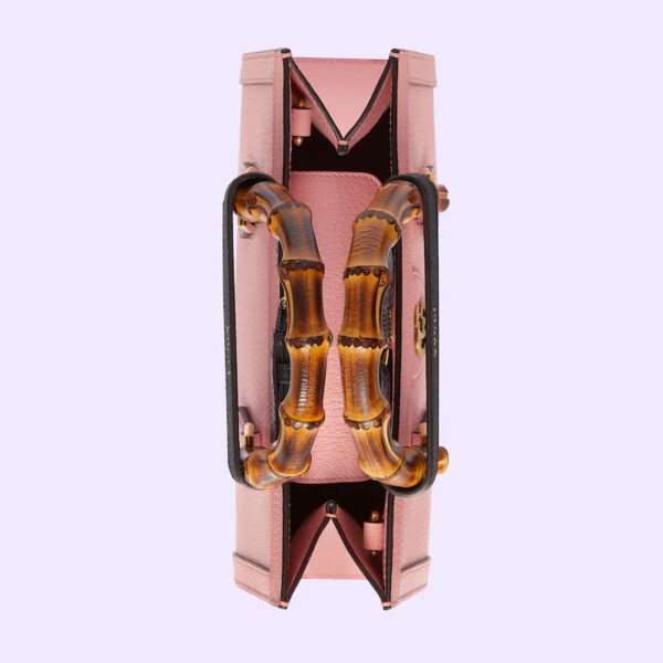 5A2019ED-6B76-2CE9-A356-1F6548F472BB_6c9b373e-aefe-4e0e-9de9-0ee0afeacf13.jpg DIANA SMALL SHOULDER BAG