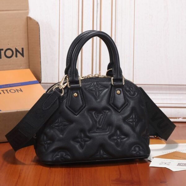 5ACA266D-EC88-52E9-192C-D2AEAEE940FB.jpg Louis Vuitton M59793 Alma BB