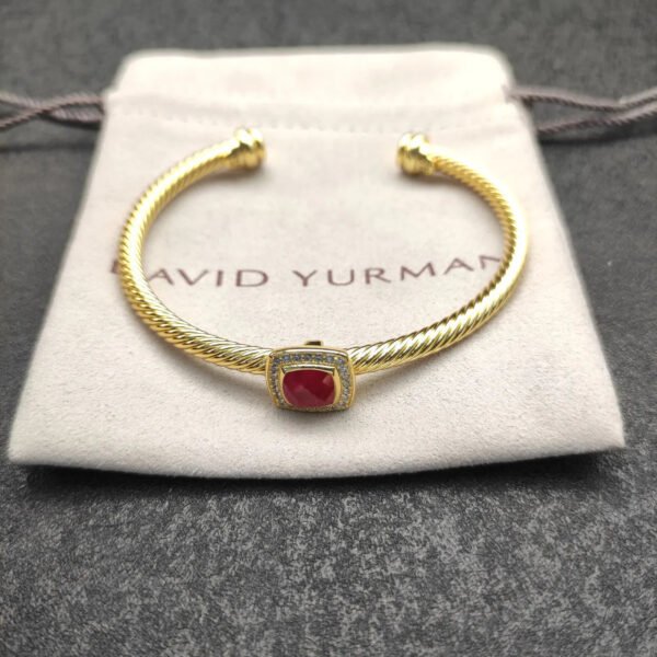 5CBD8414-D1E9-349E-639B-5AC0059E7BDB.jpg Cable Classics Bracelet with Garnets Diamonds 18K Yellow Gold 4mm