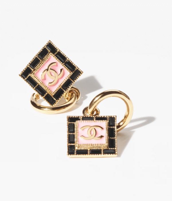 5CBFA237-9052-98BC-1002-B53208E7080C.png PENDANT EARRINGS