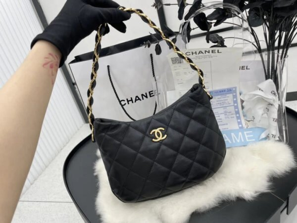 Chanel Hobo Handbag Black For Women, Women&rsquo;s Bags 9.4in/24cm AS3562 B09178 94305