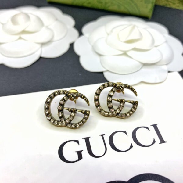 5FDF30CC-1755-43FC-55E5-DCD7A516E087.jpg Gucci GG Earrings