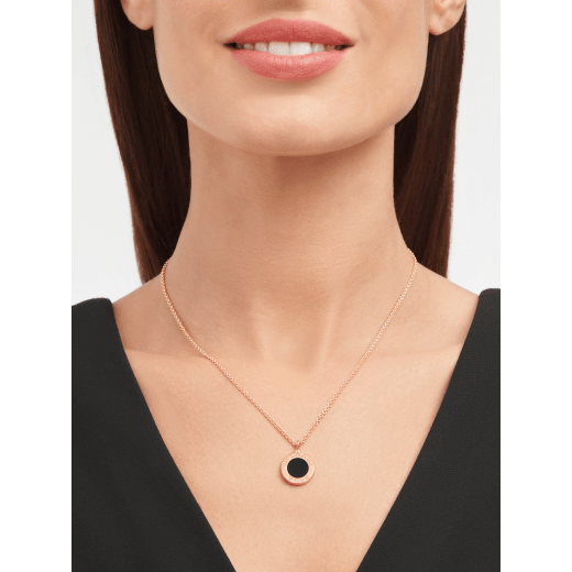 6069EBCC-48D9-C0DE-A86A-08FC8DE0C049.png NECKLACE
