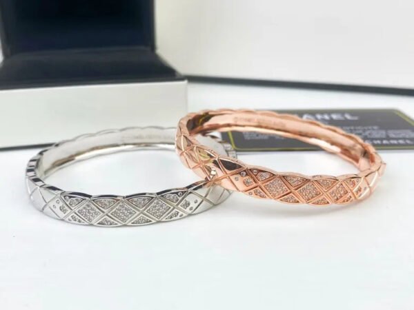 CC Bracelet 0019 - Rose gold