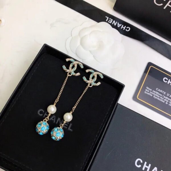 61F0CC90-5D02-7F48-AEFB-752C7A59BE7E.jpg cc Earrings