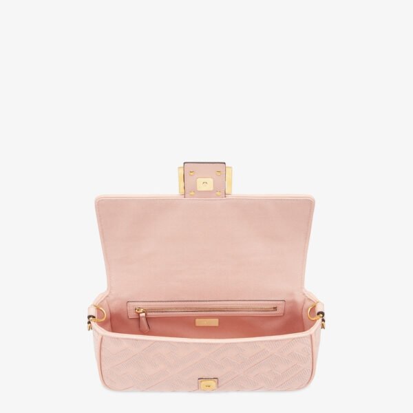 Fendi Baguette Medium