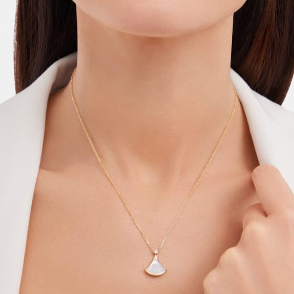 Divas Dream Necklace