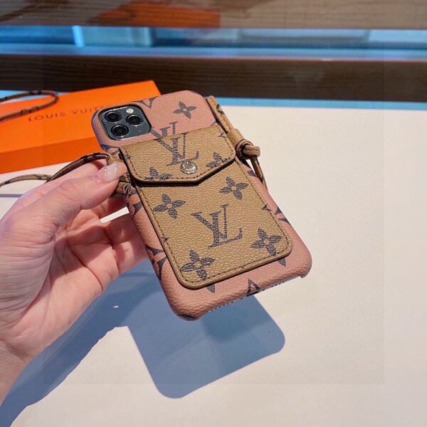 64EF5C73-ED51-F0C6-19DA-2F885F8950B7.jpg | Presbyopia Messenger Card Holder Leather iPhone Case