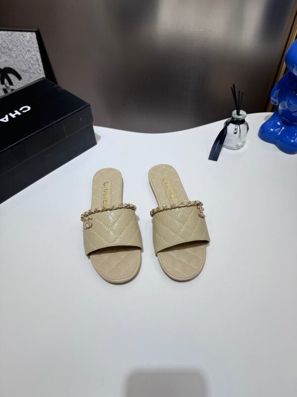 Chanel Women's Logo 25ss CC Sandal