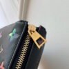6553D6C4-4352-AB19-82FD-3793B90B742B.jpg Louis Vuitton Coussin PM M21353