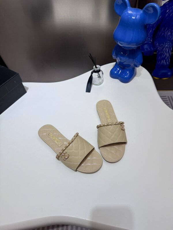 Chanel Women's Logo 25ss CC Sandal