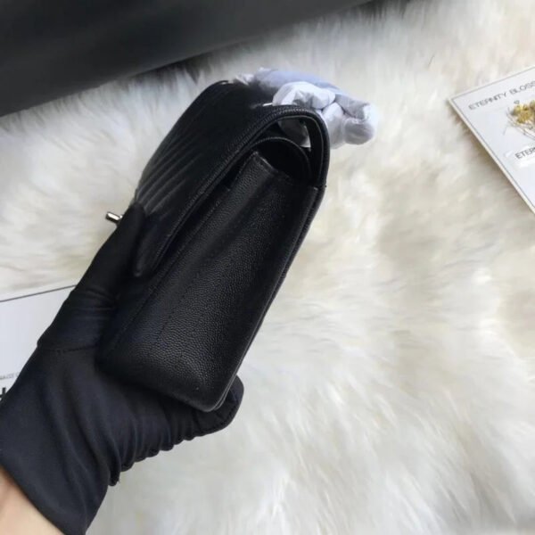 668272CC-760E-06A7-D552-F9E3CC15C02A.jpg Chanel Chevron Caviar Calfskin Class-Flap Bag A01112 Black