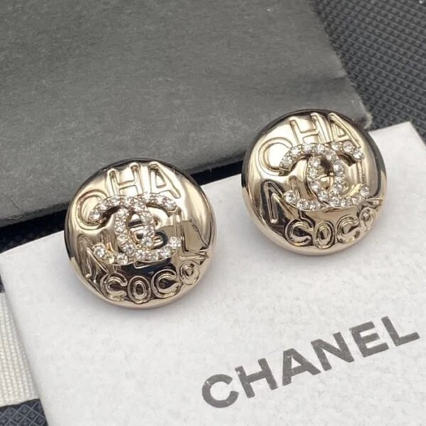 66A7D1FB-4C46-4075-5FF5-CA1BB70A3F45.jpg CC Earrings 0014
