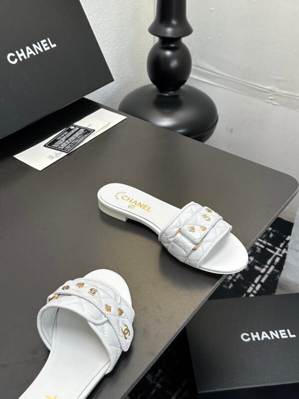 Chanel Women's Logo 25ss CC Sandal