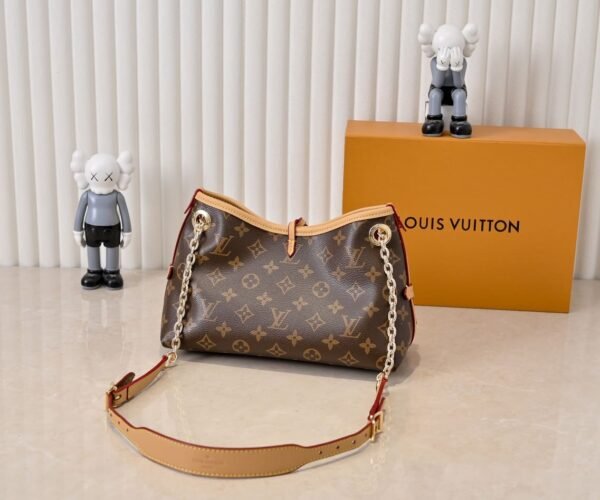 6892FB08-E754-7FA0-8D23-2589B29EC0B5.jpg Louis Vuitton M13014 CARRYALL BB Gloves