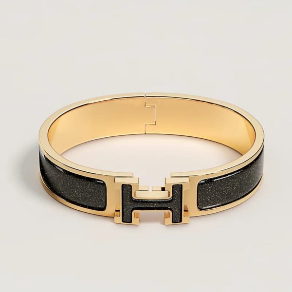 68B5B74F-3EE2-3E27-8E5E-A0A586CBCCE3.jpg Hermes Clic H Glitter bracelet