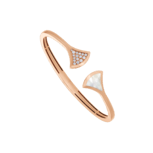 699D0002-289F-45EE-AC2C-8EF55DA77D06.png DIVAS DREAM BRACELET