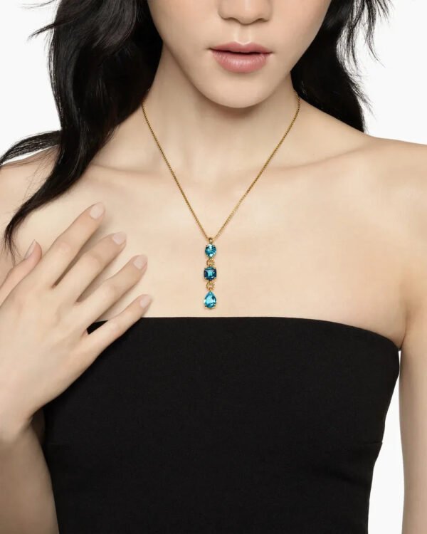 69BA058E-D880-6D0B-10D9-2BF48106BEF6.jpg Marbella Y Pendant 18K Yellow Gold with Blue Topaz and Hampton Blue Topaz, 57.8mm