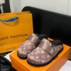 69E416CE-5649-06FC-071D-E1AF475AEB9F.jpg Louis Vuitton Women's Pool Pillow Comfort Sandal