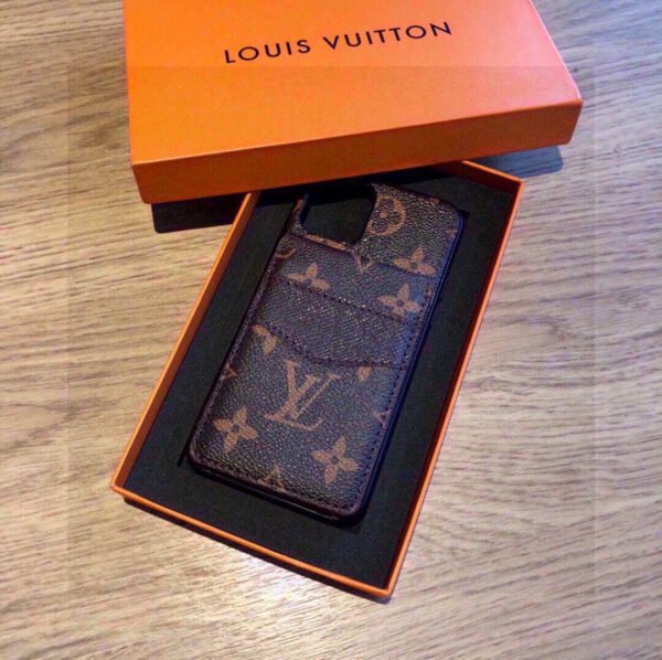 69E49A44-E726-1600-1DBE-D6C72F0E9CDF_cfcfb140-e64d-4b51-96a5-b80bf08bd37d.jpg Card Case Phone Case