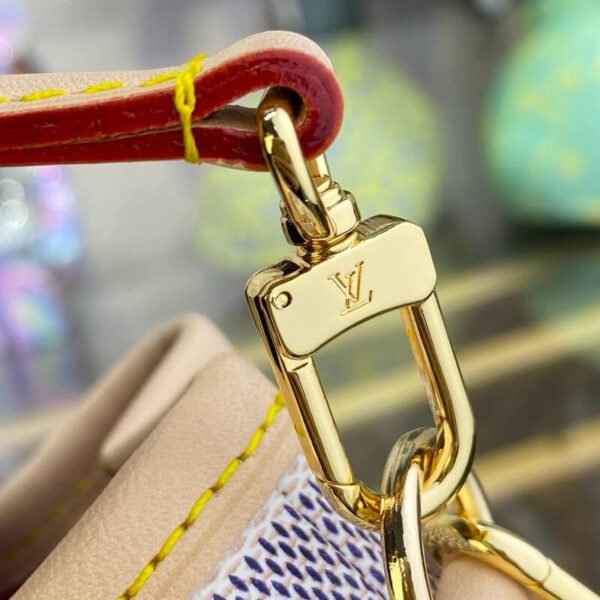 6A460F08-02EF-684B-6C62-8B387F620FF3.jpg Louis Vuitton Noé BB N40511