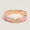 6A5CC333-52B8-1E15-628C-AEA97C41DA25.jpg Hermes Clic H bracelet