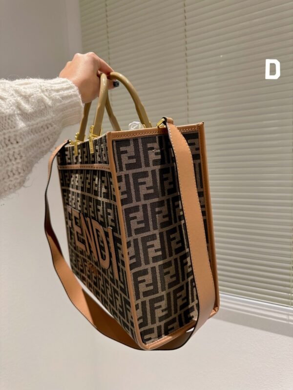 Fendi Sunshine Medium