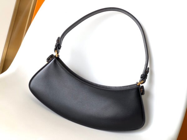 Fendi O'lock Swing Bag