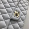 6C95072C-560A-589B-069D-44955B9F1E44.jpg Chanel Classic Handbag Gold Toned Hardware WhiteFor Women, Women’s Bags, Shoulder And Crossbody Bags 10.2in/26cm A01112