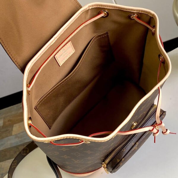 6CF4D405-0B61-08E2-79D1-0E70E8EE4F96.jpg Louis Vuitton Montsouris PM M11198