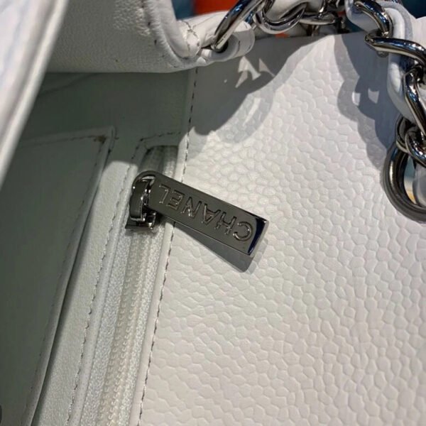 6FDD6718-C456-93AF-5A18-A4082E468EC7.jpg Chanel Small Classic Handbag Silver Hardware White For Women, Women’s Bags, Shoulder And Crossbody Bags 7.8in/20cm A01113