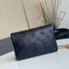 70F9850F-13BE-43C8-76E4-D446A537FDE6.jpg Louis Vuitton POCHETTE Coussin M80742