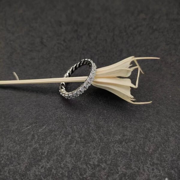 71452762-F98A-779D-074D-65461AEC5F0D.jpg DY Diamond Eternal Love Ring - US 6