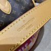 71496607-ED17-DFD0-2CD3-31578AAC2AB5.jpg Louis Vuitton Diane M46049