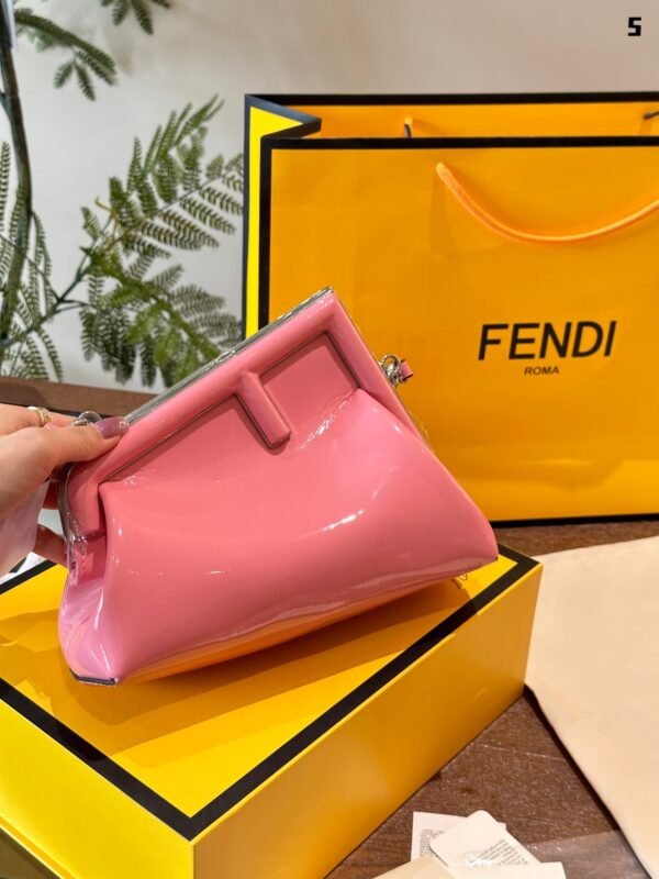 Fendi First Midi - Black