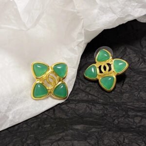 7228D8F1-4966-E135-587F-3A27E175D622.jpg cc Earrings