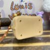 7358882B-5279-9F53-16DE-142263936675.jpg Louis Vuitton Noé BB N40594
