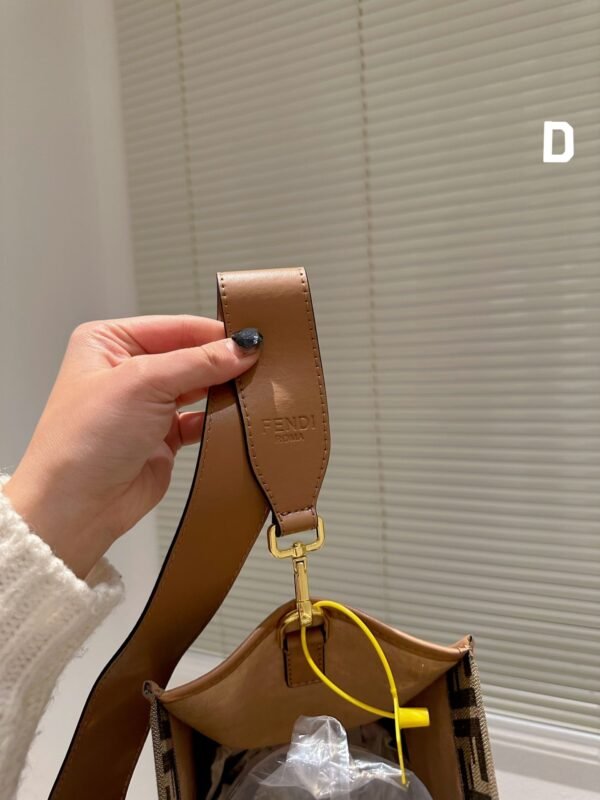 Fendi Sunshine Medium