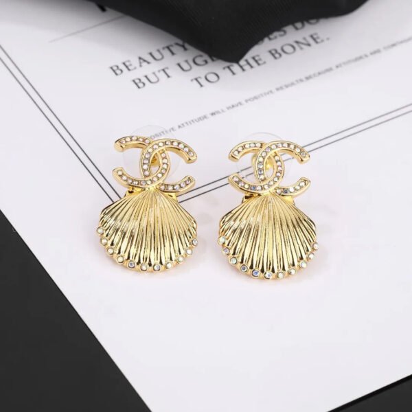 74DD24BD-65E5-1BF8-2B0C-7633A04C8407.jpg CC Earrings 0008