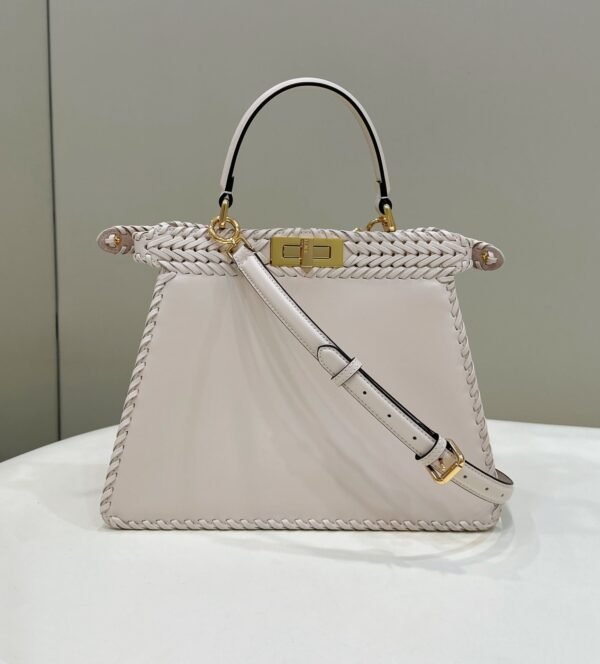 Fendi Peekaboo  Small iseeu Bag