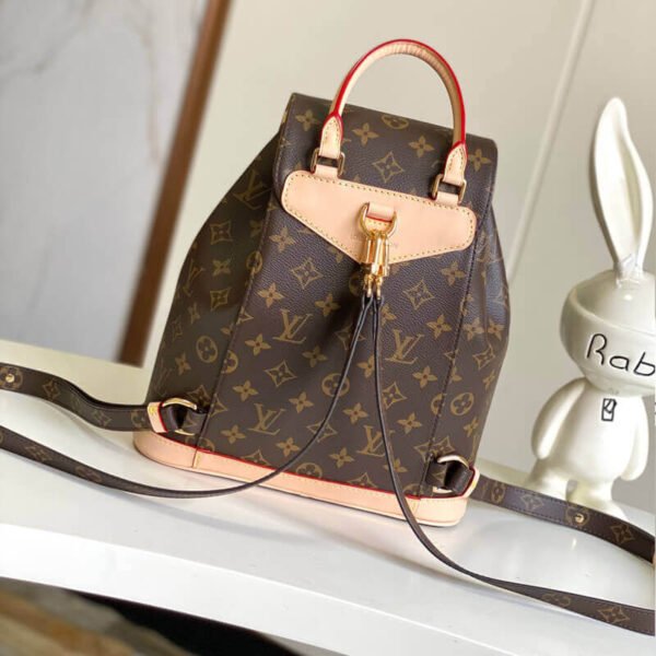 7748A733-2A4B-73E6-5AF0-0FEC66F768DE.jpg Louis Vuitton Montsouris PM M11198
