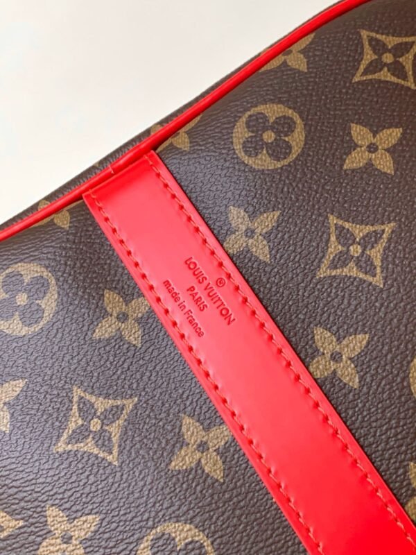 784EED74-6F6C-688D-6CAE-458B99137E8E.jpg Louis Vuitton M46769 Keepall Bandoulière 50