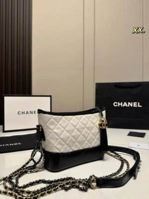 Chanel Chanel??S Gabrielle Small Hobo Bag A91810