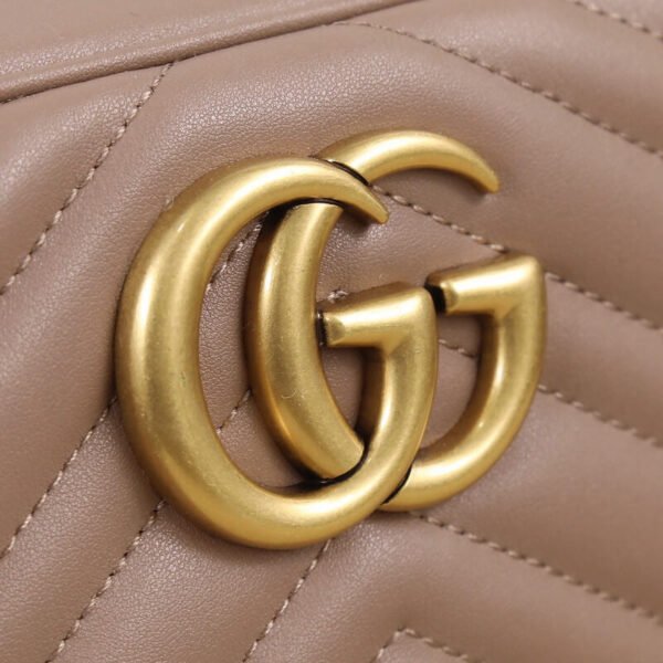 7C120B60-51AD-79C5-AB0A-DBF58549C802.jpg Gucci Marmont Camera Bag